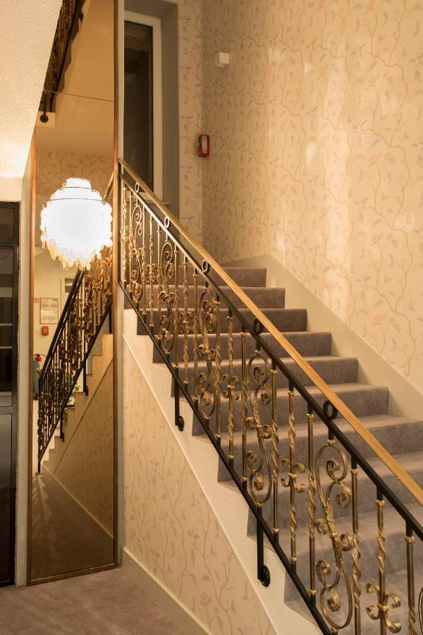 Hotel D'Angleterre Vittel Exterior photo